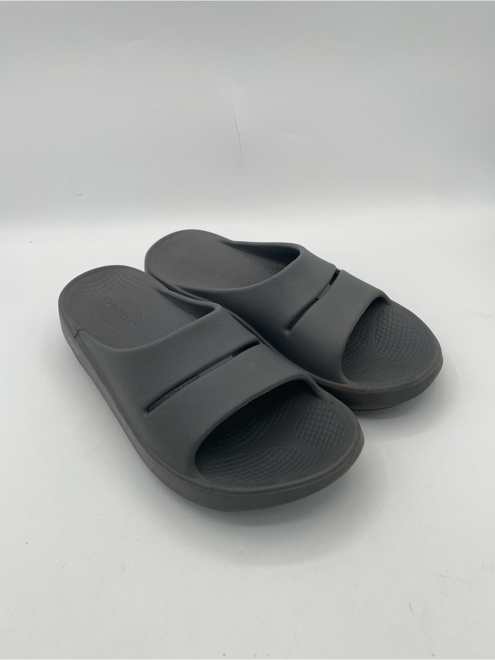 OOFOS OOahh Recovery Slides Women’s Size 7
